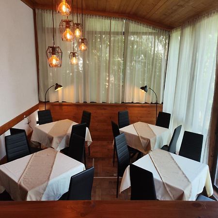 Twin House Hotel Ognyanovo  Bagian luar foto