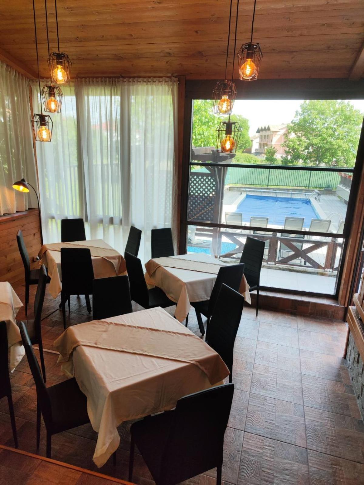 Twin House Hotel Ognyanovo  Bagian luar foto