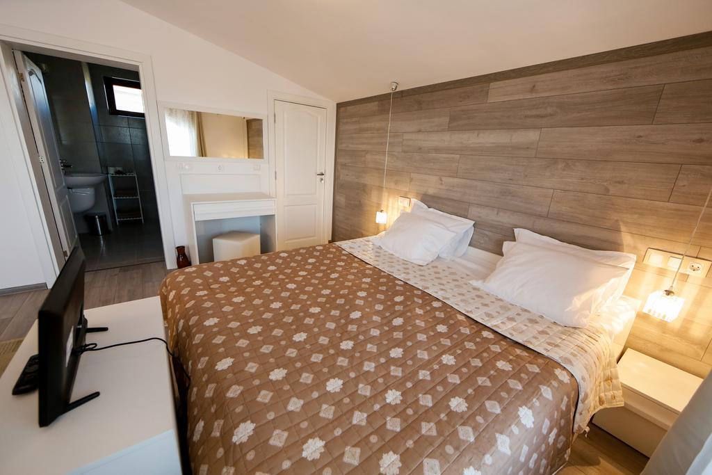 Twin House Hotel Ognyanovo  Bagian luar foto