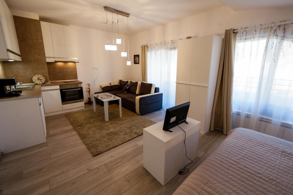 Twin House Hotel Ognyanovo  Bagian luar foto